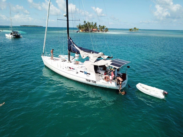 bcdebfd41b48d92c-photo